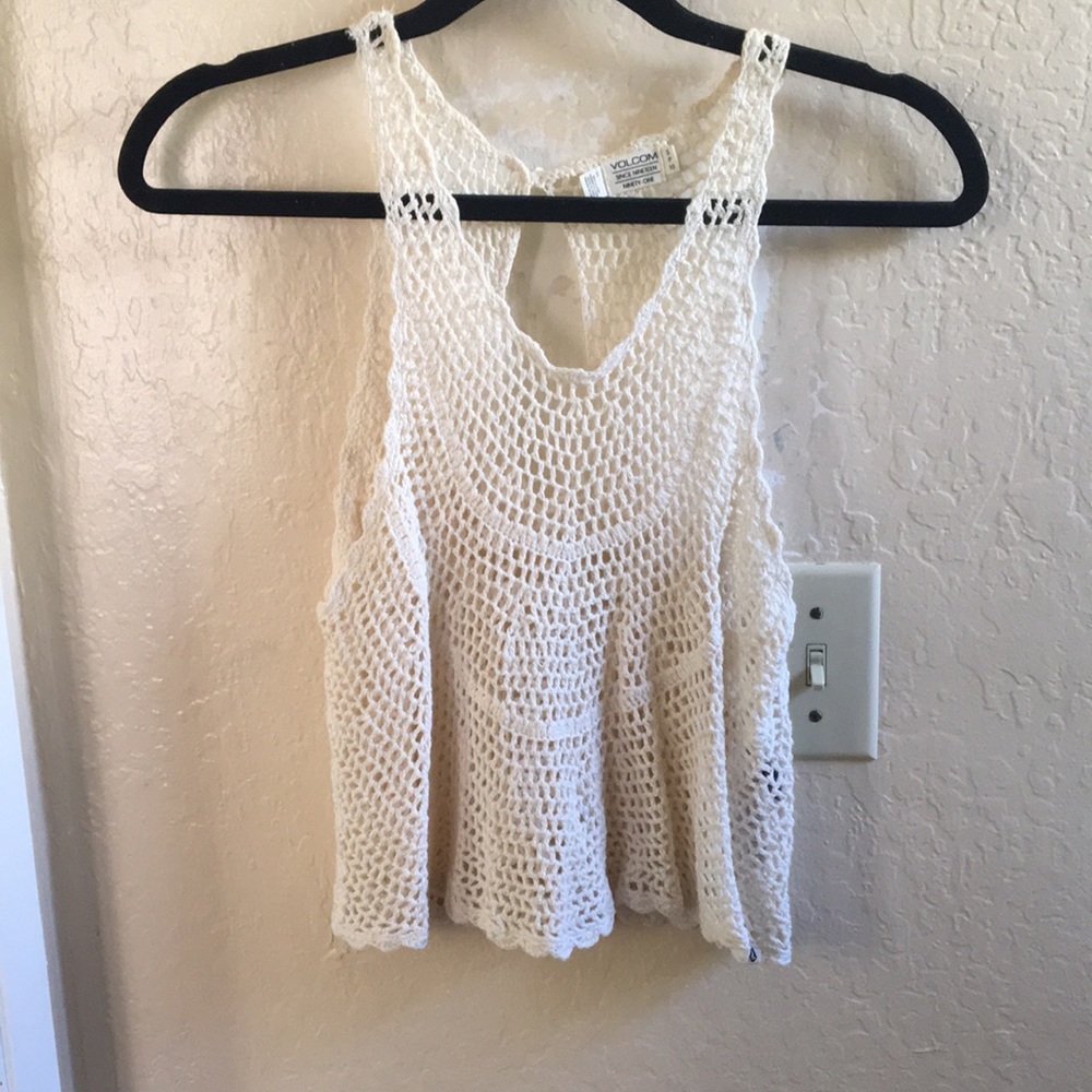 | Volcom Crop Top |